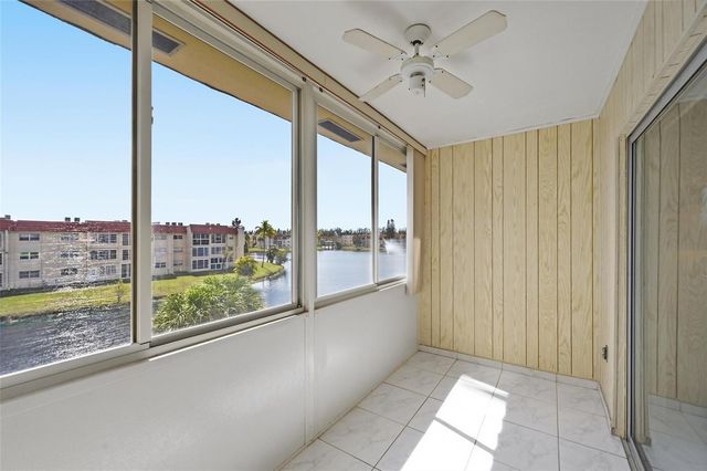 8040 N Sunrise Lakes Drive 303, Fort Lauderdale, FL 33322