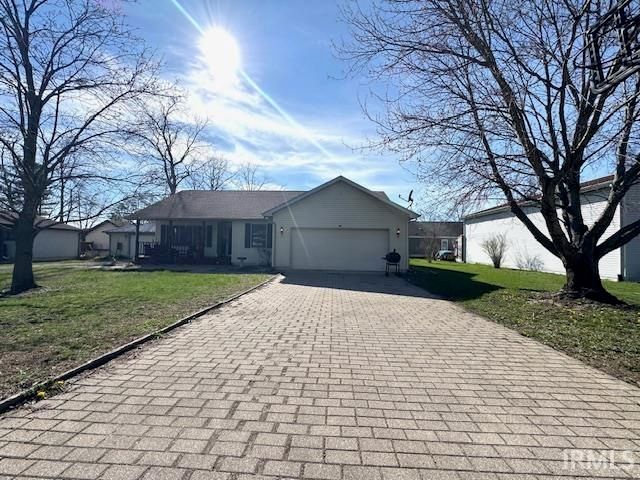 4135 S East Drive, Knox, IN 46534