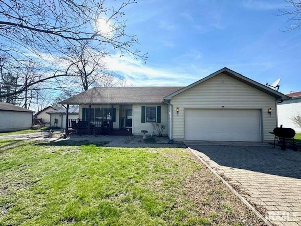 4135 S East Drive, Knox, IN 46534