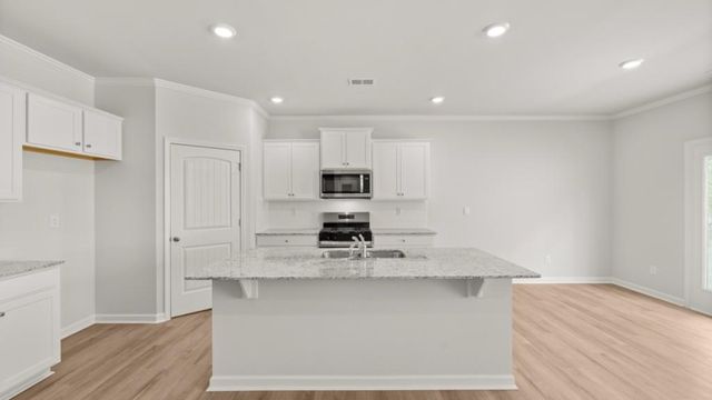 6009 Airedale Drive, Union City, GA 30213