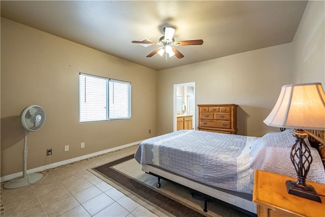 2326 Lillie Avenue, Kingman, AZ 86401