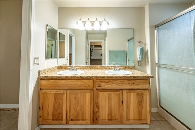 2326 Lillie Avenue, Kingman, AZ 86401