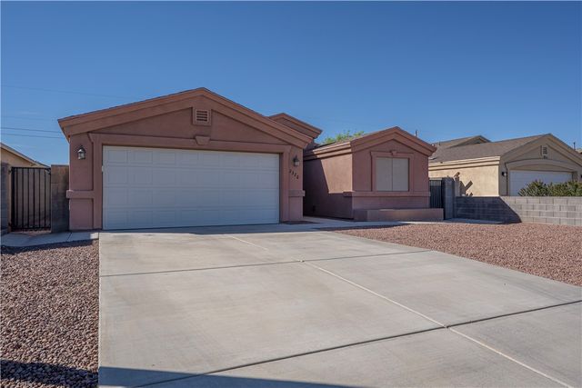 2326 Lillie Avenue, Kingman, AZ 86401