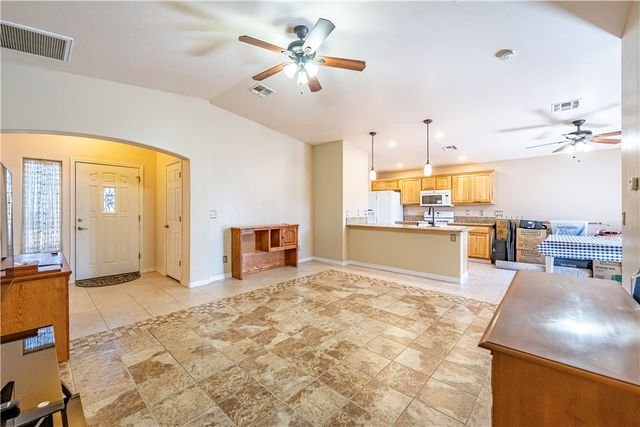 2326 Lillie Avenue, Kingman, AZ 86401