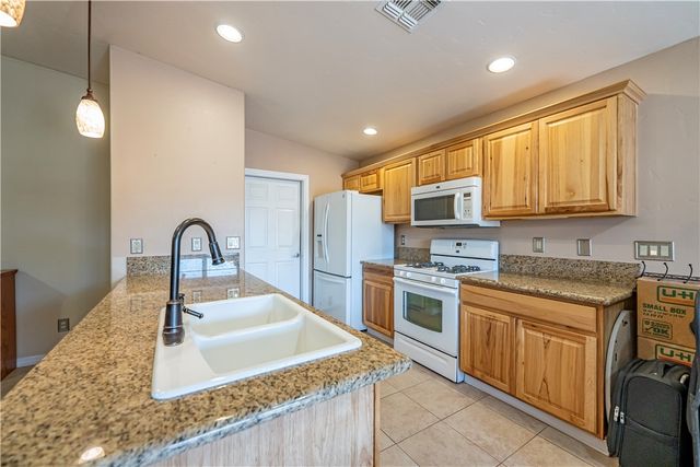 2326 Lillie Avenue, Kingman, AZ 86401