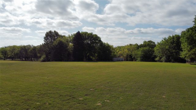 6075 County Road 1411, Malakoff, TX 75148