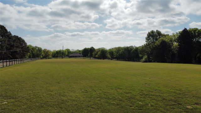 6075 County Road 1411, Malakoff, TX 75148