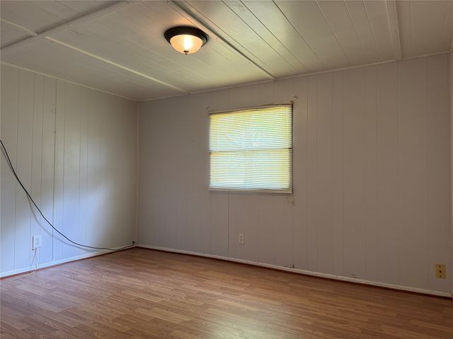 6075 County Road 1411, Malakoff, TX 75148