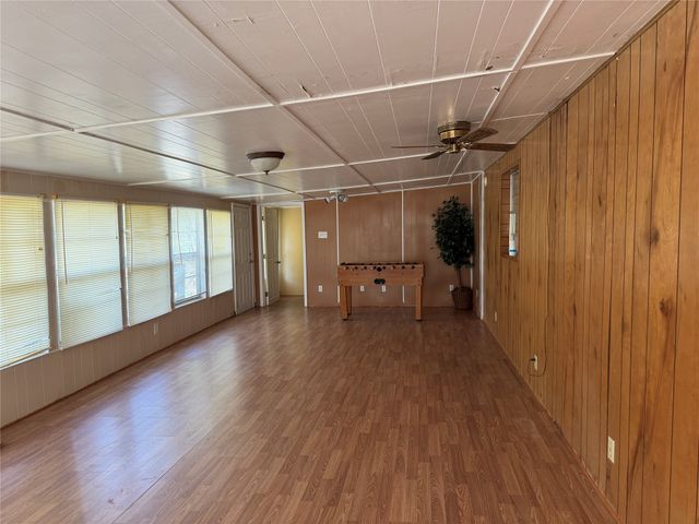 6075 County Road 1411, Malakoff, TX 75148