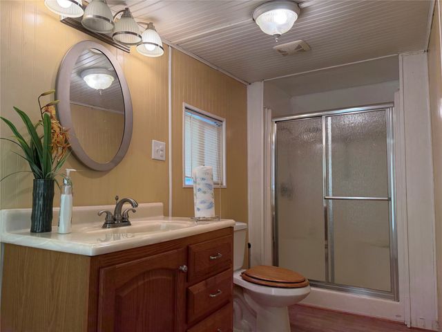 6075 County Road 1411, Malakoff, TX 75148