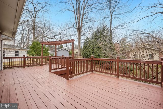 9504 HOLLINS CT, Bethesda, MD 20817