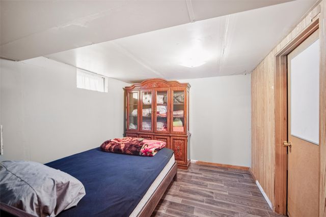 1830 Center Street, West Des Moines, IA 50265