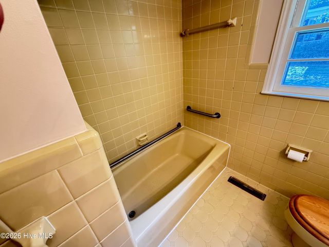 501 N Chestnut Street, Mount Olive, NC 28365