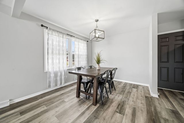 16740 Forest Avenue, Oak Forest, IL 60452