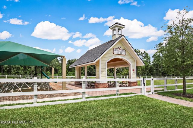 378 VILLAGE GRANDE Drive, Ponte Vedra, FL 32081