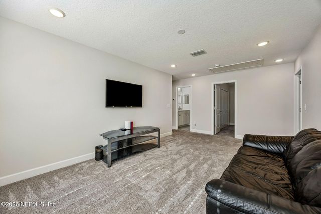 378 VILLAGE GRANDE Drive, Ponte Vedra, FL 32081