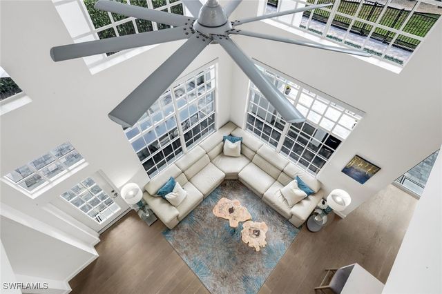 15303 Devon Green LN, Naples, FL 34110