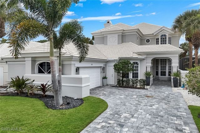 15303 Devon Green LN, Naples, FL 34110