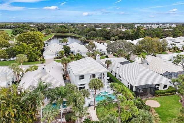 15303 Devon Green LN, Naples, FL 34110