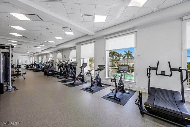 15303 Devon Green LN, Naples, FL 34110