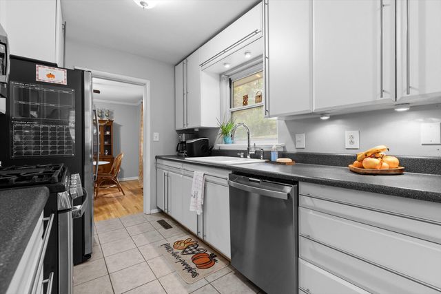2526 Avalon Circle, Chattanooga, TN 37415