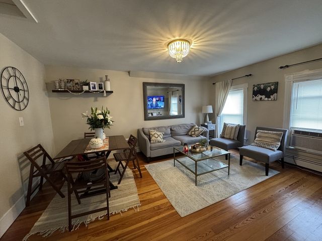 251 Washington St 3, Westwood, MA 02090