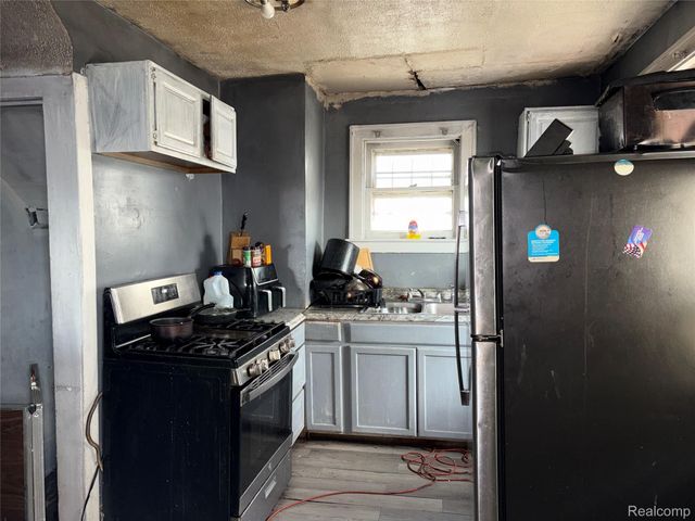 7139 Julian Street, Detroit, MI 48204