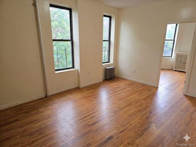 440 E 186TH ST, Bronx, NY 10458