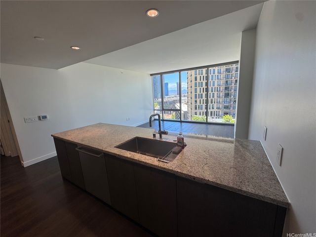 1001 Queen Street 1003, Honolulu, HI 96814