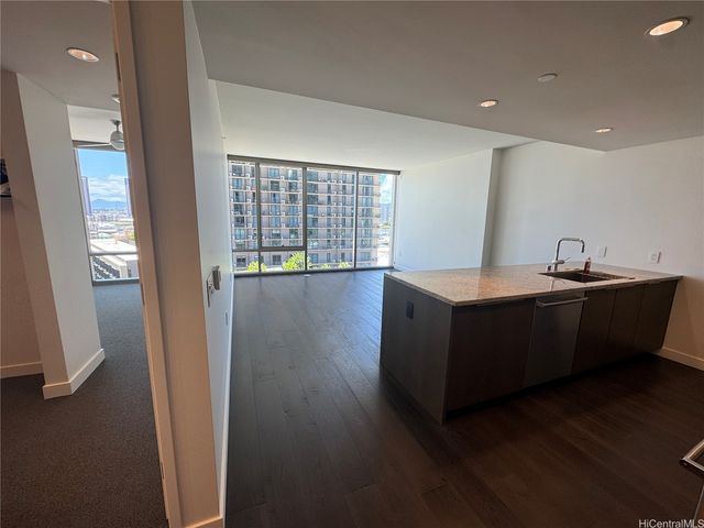1001 Queen Street 1003, Honolulu, HI 96814