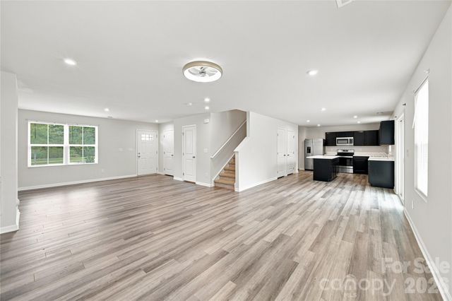 1925 Pin Hook Road 146, Charlotte, NC 28215