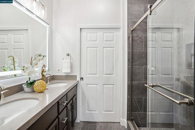 3240 Maguire Way 401, Dublin, CA 94568