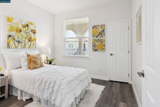 3240 Maguire Way 401, Dublin, CA 94568