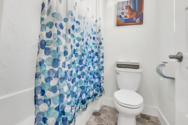 8840 Solo Way, Elk Grove, CA 95757