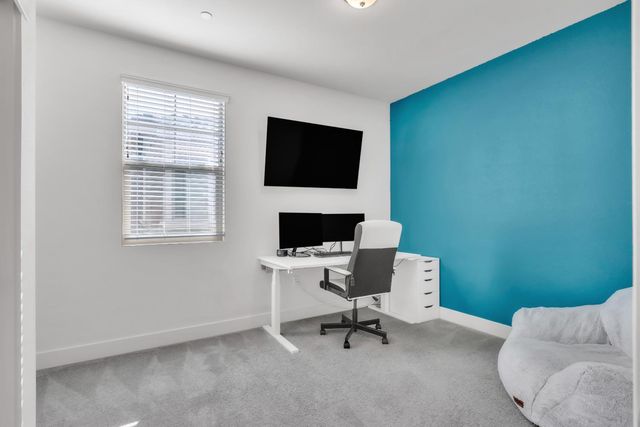 8840 Solo Way, Elk Grove, CA 95757