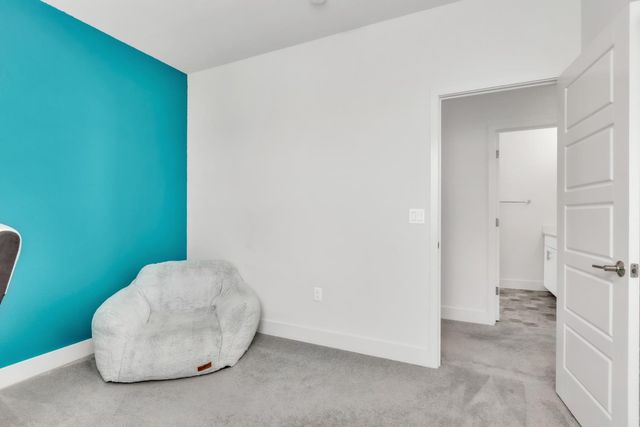 8840 Solo Way, Elk Grove, CA 95757