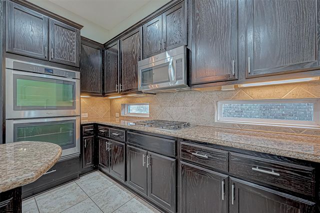 30806 Academy Trace Dr, Spring, TX 77386