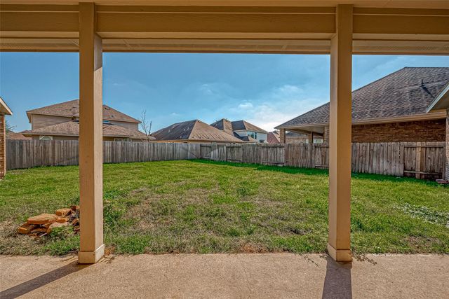 30806 Academy Trace Dr, Spring, TX 77386