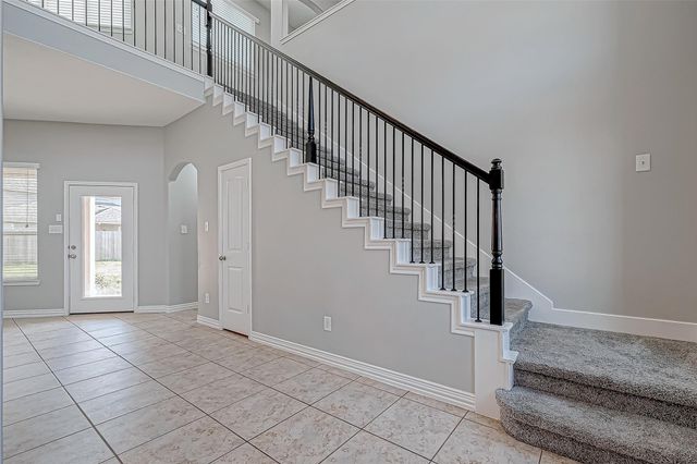 30806 Academy Trace Dr, Spring, TX 77386