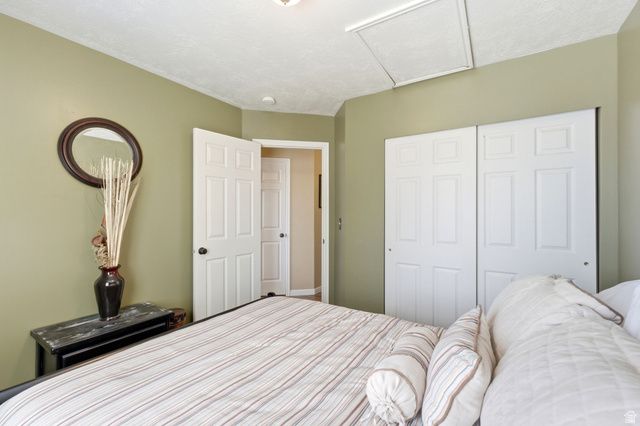 2586 W 2250 N, Clinton, UT 84015