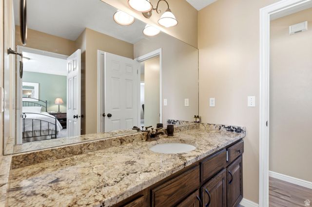 2586 W 2250 N, Clinton, UT 84015