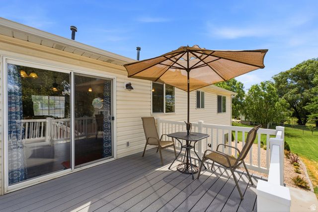 2586 W 2250 N, Clinton, UT 84015