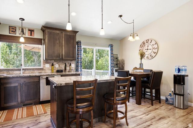 2586 W 2250 N, Clinton, UT 84015