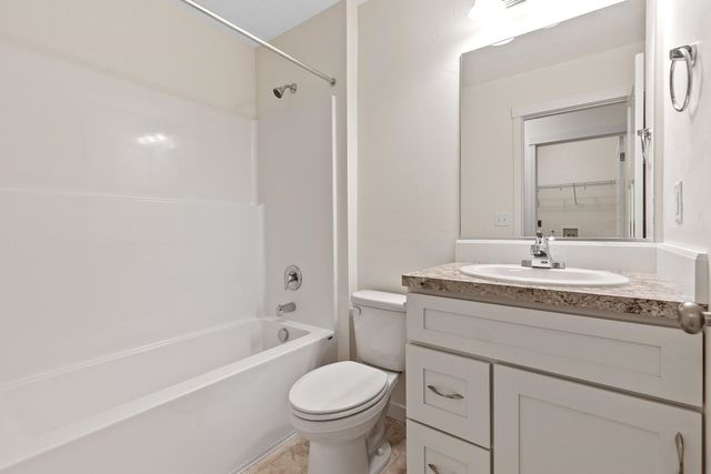 1006 S Century Rd, Spokane Valley, WA 99037