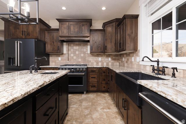 902 W SOUTHERN HLS, Richfield, UT 84701