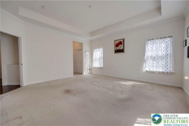 5351 Presidents Drive, Bethlehem City, PA 18017