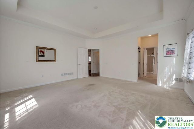 5351 Presidents Drive, Bethlehem City, PA 18017