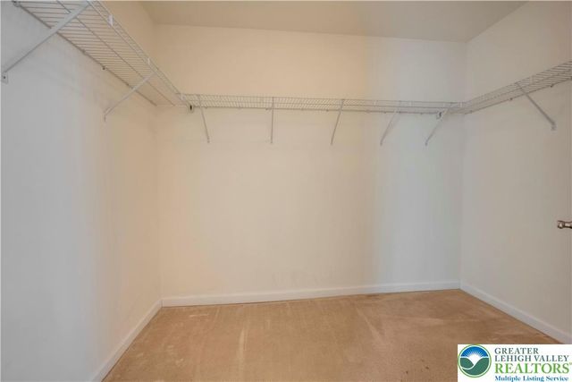 5351 Presidents Drive, Bethlehem City, PA 18017