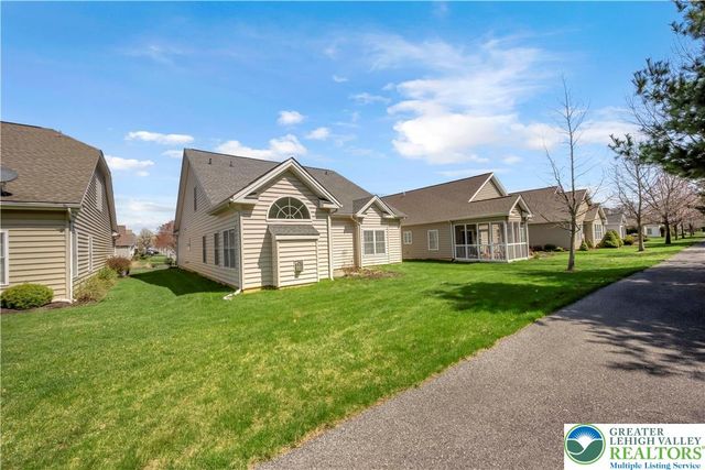 5351 Presidents Drive, Bethlehem City, PA 18017