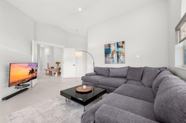 16473 Del Palacio Court, Delray Beach, FL 33484